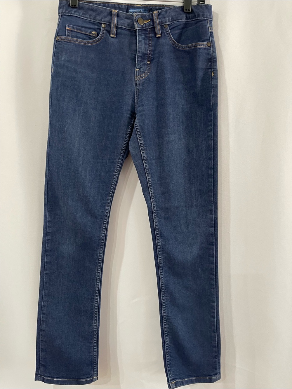 Patagonia straight leg regular rise blue jeans women’s 27